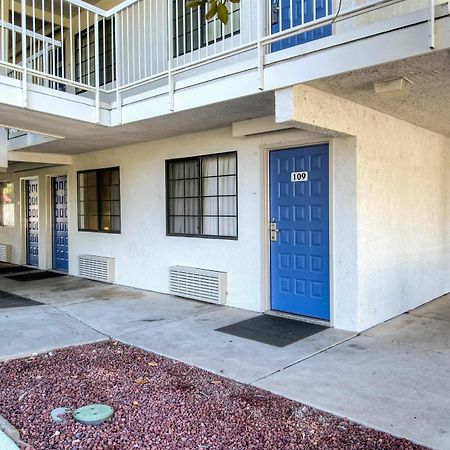 Motel 6-Redding, Ca - South Bagian luar foto