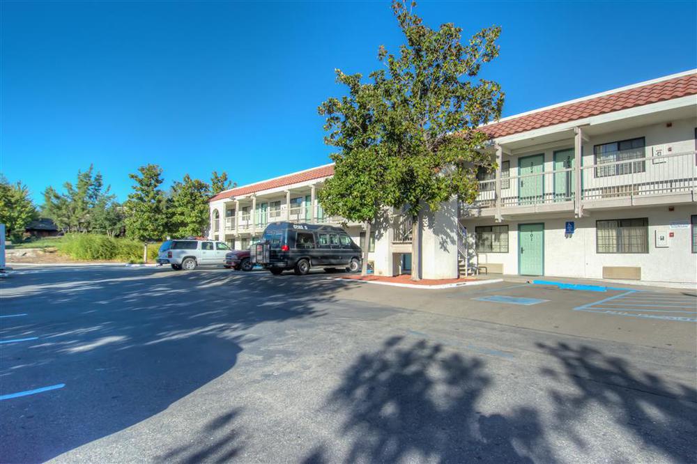 Motel 6-Redding, Ca - South Bagian luar foto