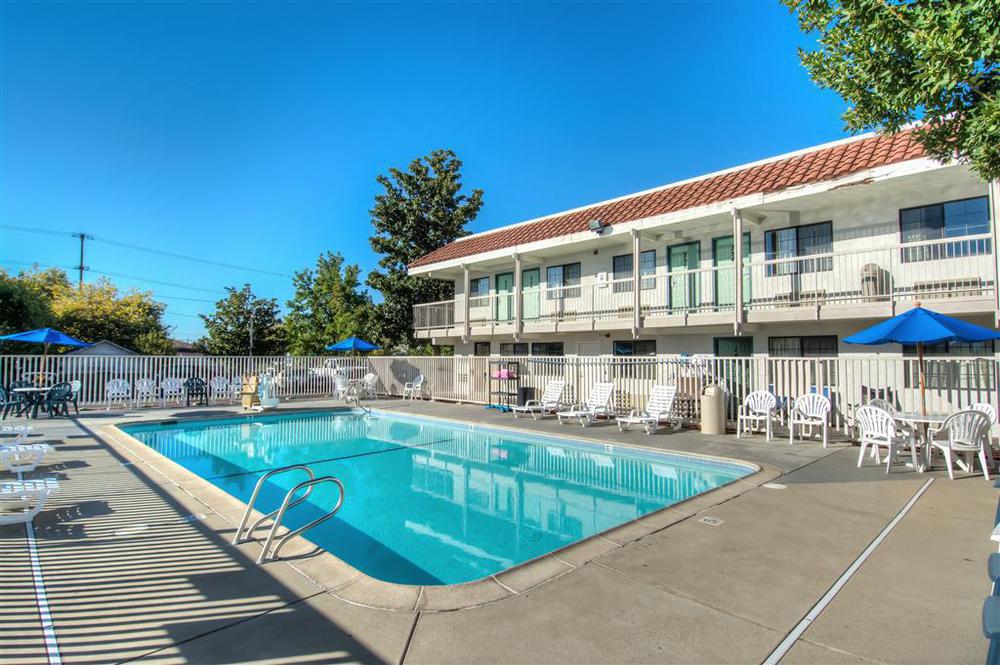 Motel 6-Redding, Ca - South Fasilitas foto
