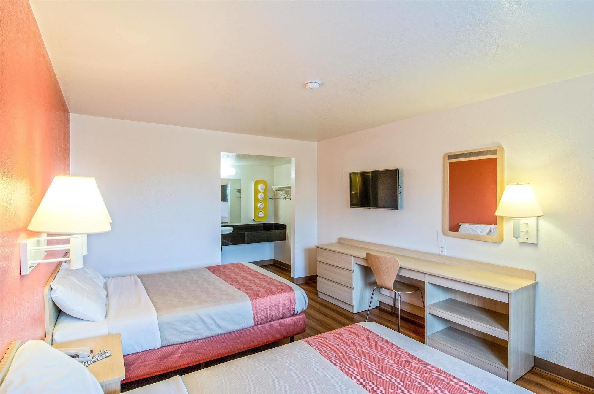 Motel 6-Redding, Ca - South Bagian luar foto